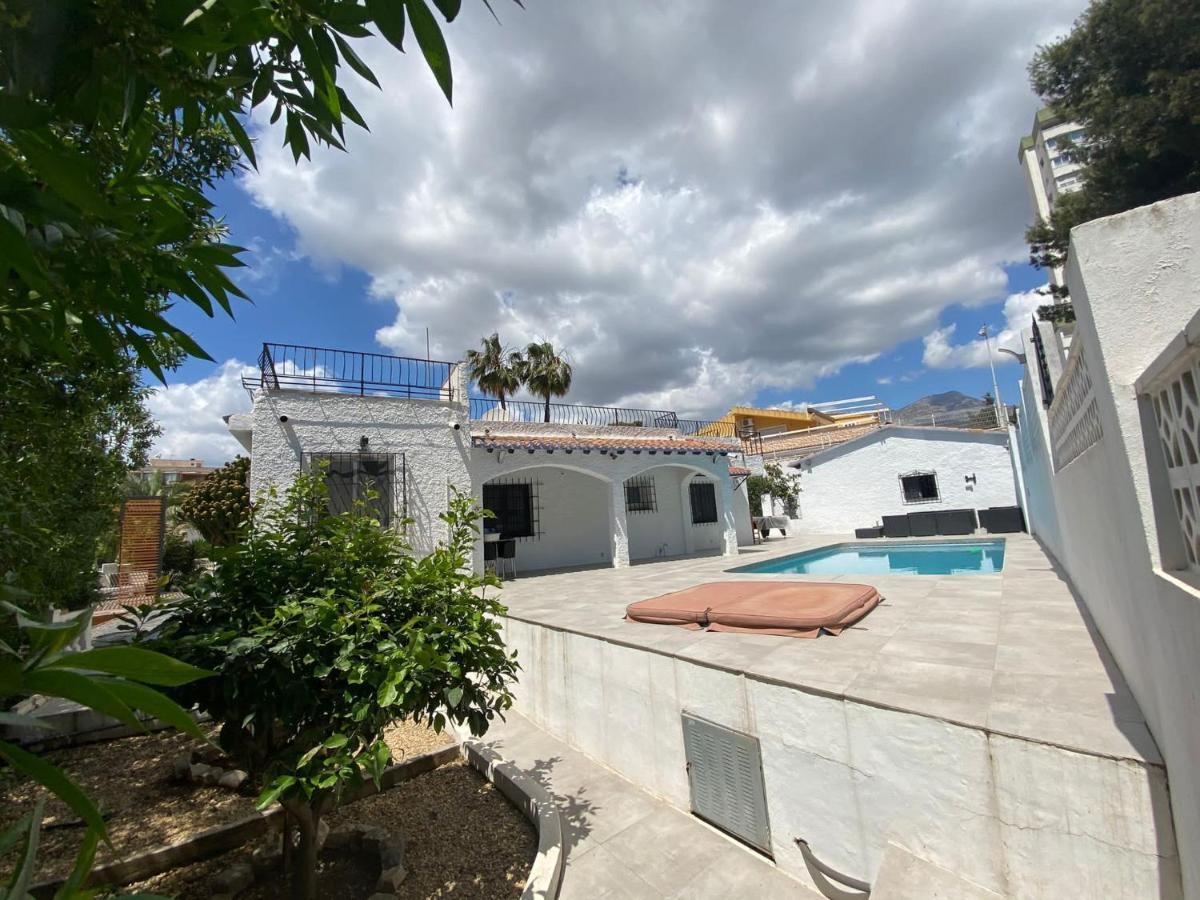 Villa Con Piscina A Un Paso De La Playa 貝尼多姆 外观 照片