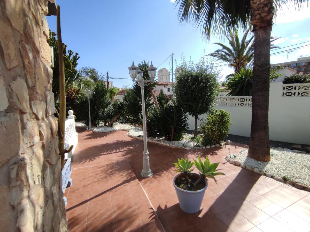 Villa Con Piscina A Un Paso De La Playa 貝尼多姆 外观 照片